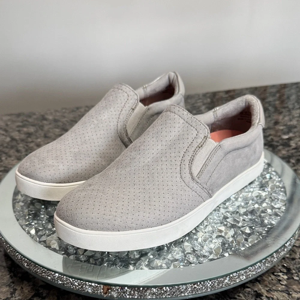 Dr. Scholl's Be Free energy technology Gray Slip-On Shoes NEW 9